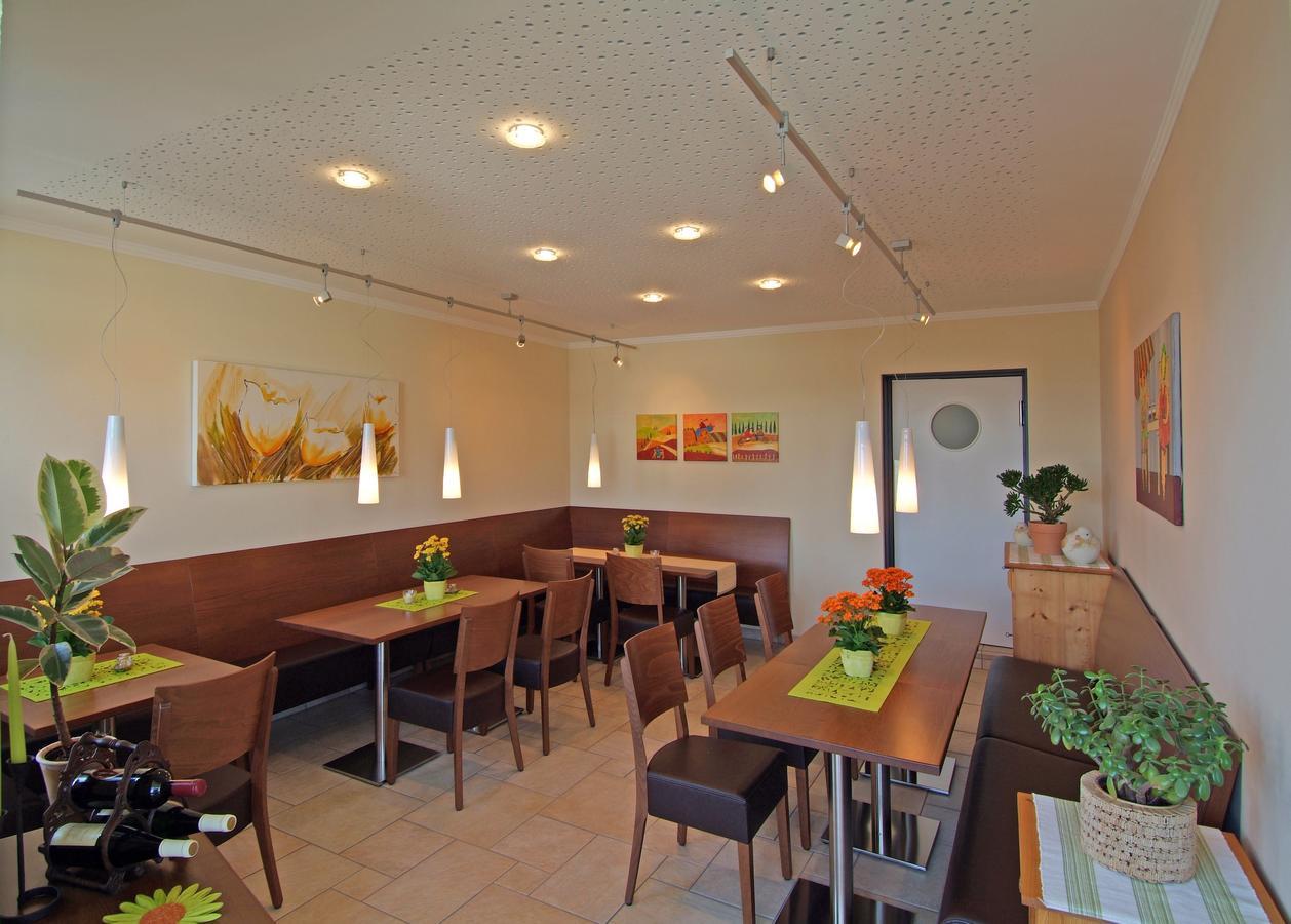 Hotel Haus Am Berg Trier Eksteriør bilde